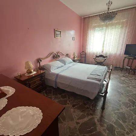 Apartment La Casa Di Anna Brindisi